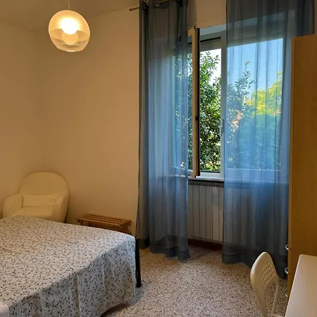 Apartment Da Iolanda - Casa Con Parcheggio, Vicino Al Centro - Max 6-8 Persone *