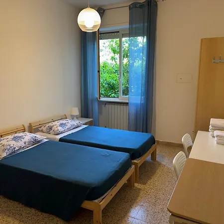 Da Iolanda - Casa Con Parcheggio, Vicino Al Centro - Max 6-8 Persone Ortona